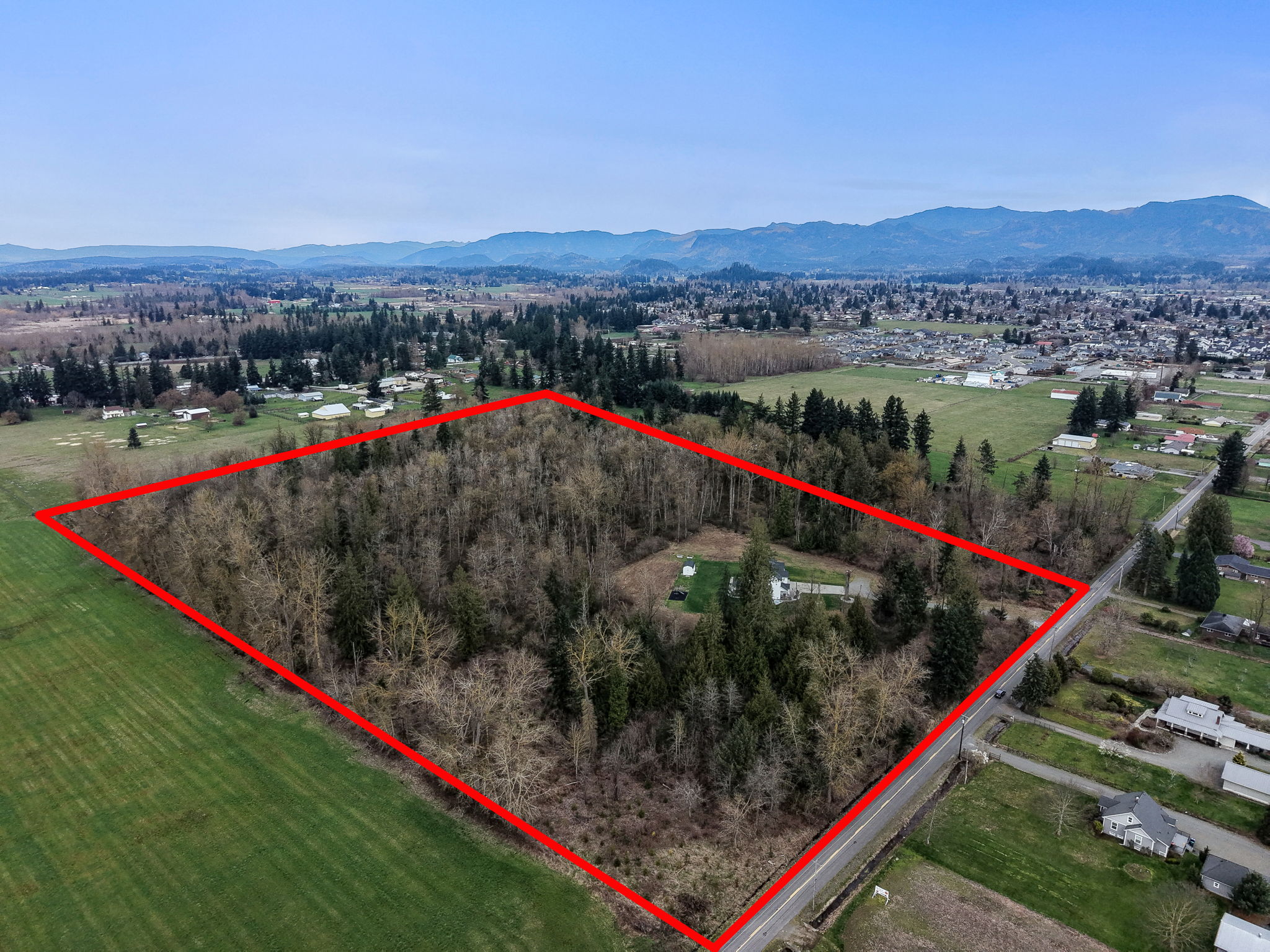 Aerial photograph showing the property boundary